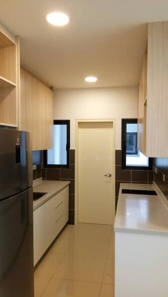 Lakeville Residence - 5