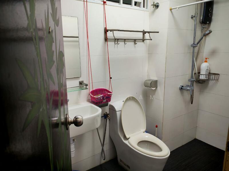 Twin Galaxy (Dwi Galaksi) - 5