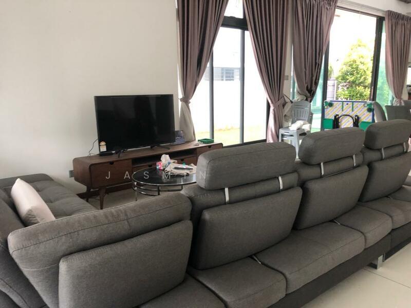 Bungalow @ Senibong Cove - 3