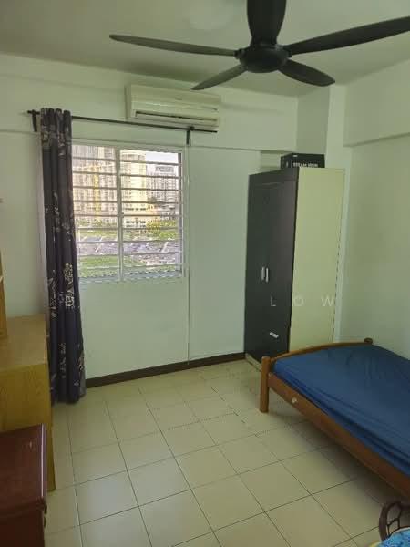 Avenue Court - 2