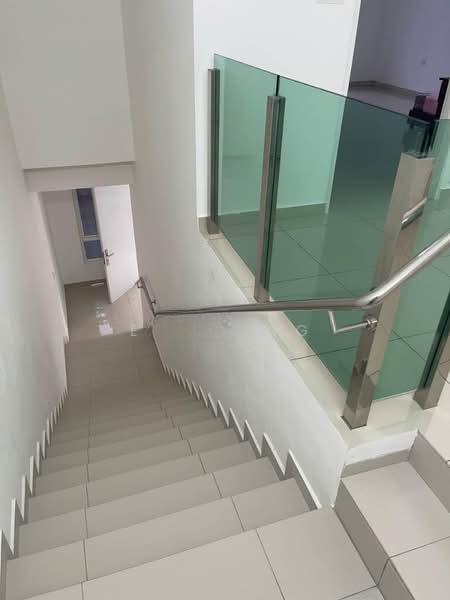 Ara Sendayan rental RM1600 with furnished - 2