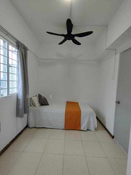 Avelon Tower @ Plaza Medan Putra - 3