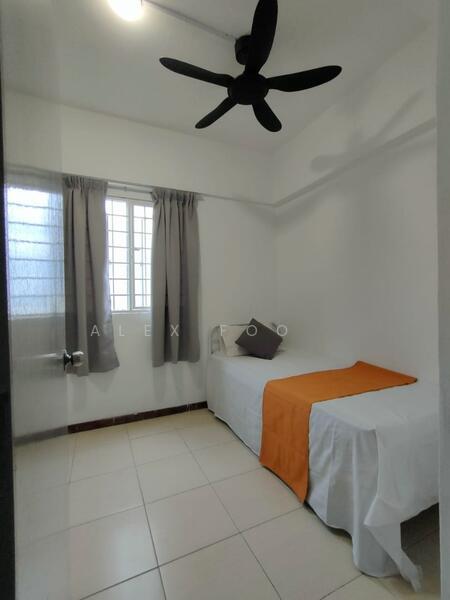 Avelon Tower @ Plaza Medan Putra - 4