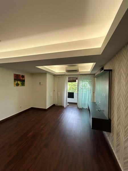 Casamas Court - 2