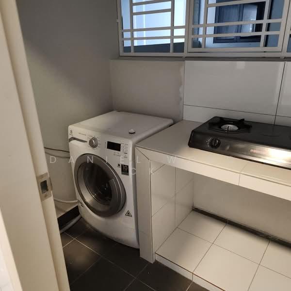 Nexus Taman Pertama - 3