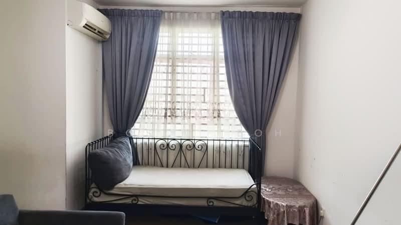 Tunas Residensi - 4