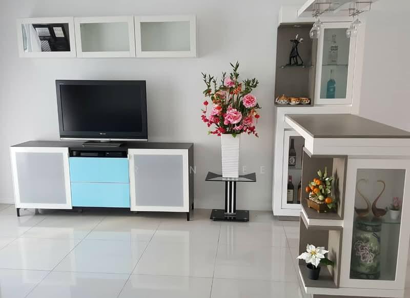 Urbana Residences - 4