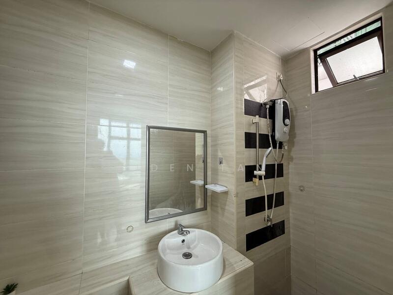 D'Summit Residences - 4