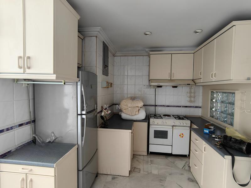 Leisure Bay Condominium - 3