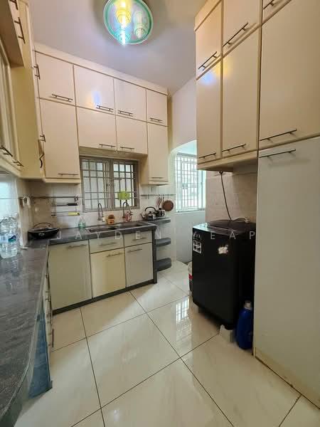 Gambier Heights - 3
