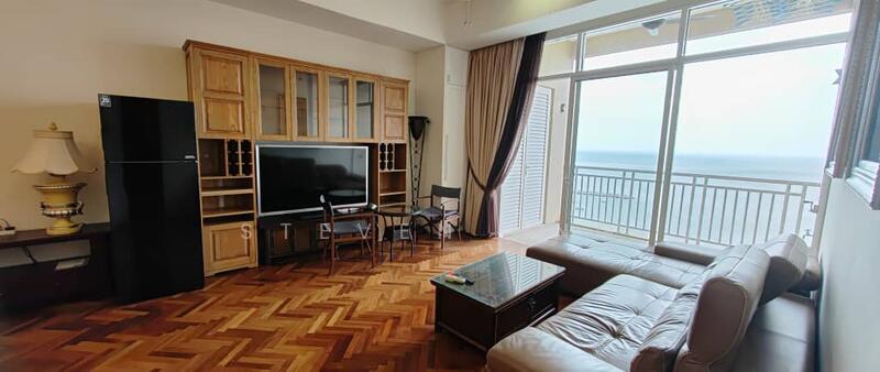 Quayside Seafront Resort Condominiums - 1