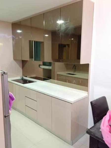 Service Residence @ Landmark Residence 1 - 3