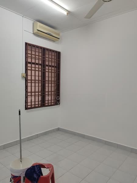Taman Puteri Wangsa - 3