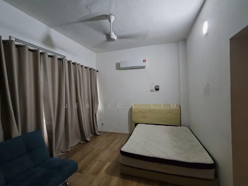 Happy Apartment - 2