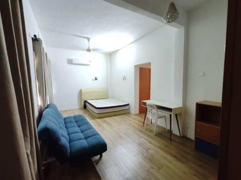 Happy Apartment - 4
