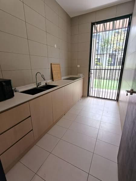 Waterway Residences - 5