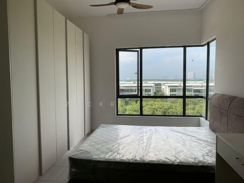 E'Island Lake Haven - 2