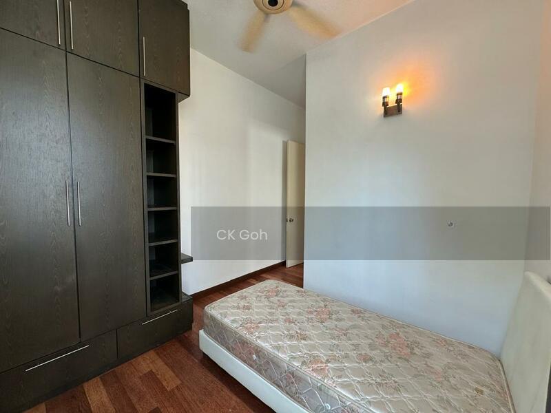 Bay Garden 3 Storey Bungalow House Bayan Lepas - 4