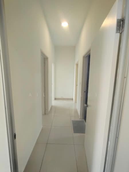 Pinnacle Tower - 4