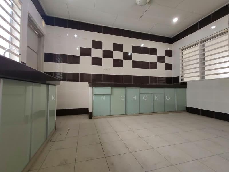Bandar Seri Botani Fully Furnish 2 Sty Corner - 2