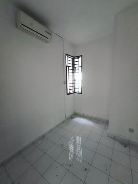 Nusa Perdana Serviced Apartment - 3