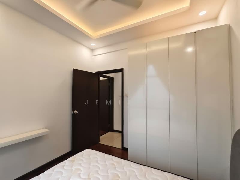 Molek Regency - 2