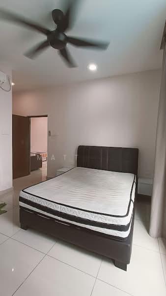 M Condominium @ Larkin - 4