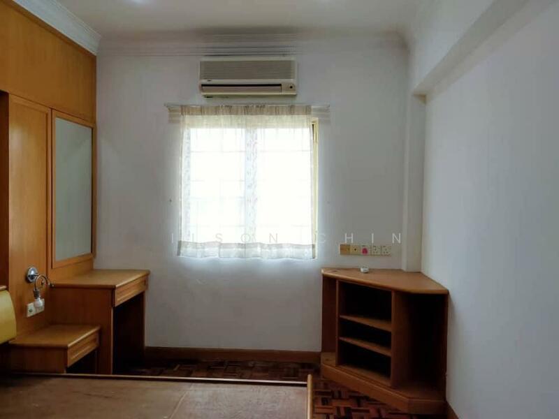 Aman Puri Apartment - 4