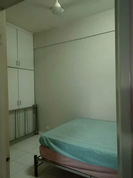 First Residence (Residensi Unggul) - 4