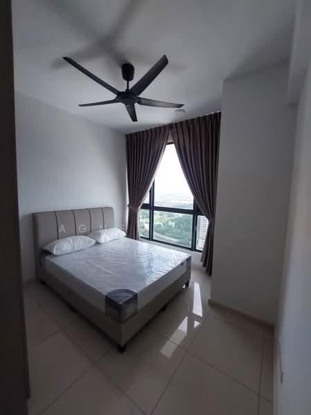 The M @ Medini Macrolink - 2