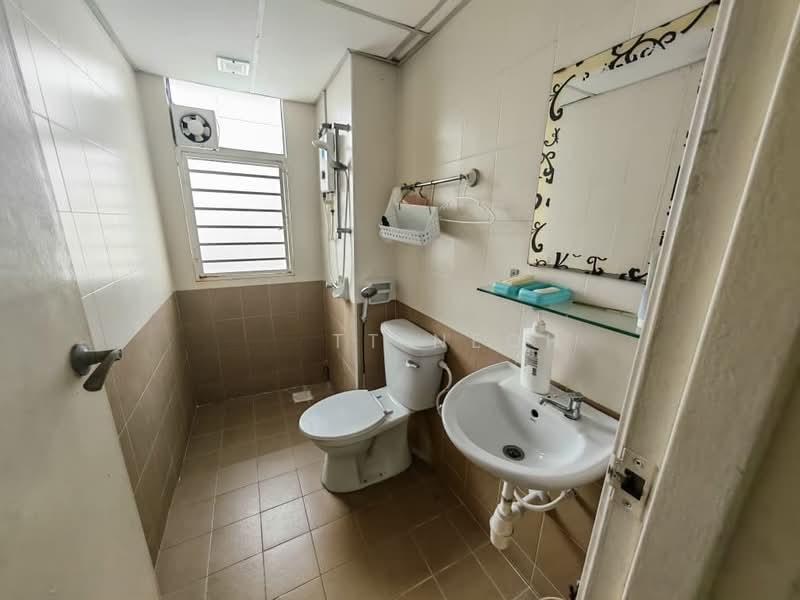 Casa Prima Condominium - 2