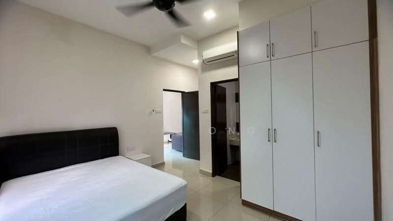 M Condominium @ Larkin - 5
