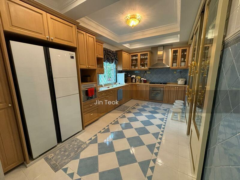 Leisure Farm Bungalow House - 4