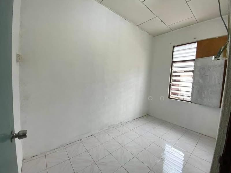 Taman Merak - 3