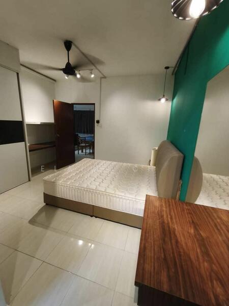 The Embassy (Bangunan Duta Impian) - 3