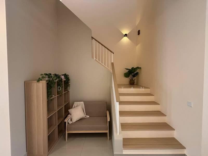 RESIDENSI BOTANI 3 - 5