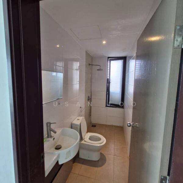 SkyVille 8 @ Benteng 8 - 4