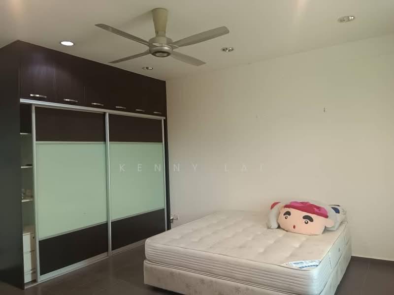 Crest Residence - 2