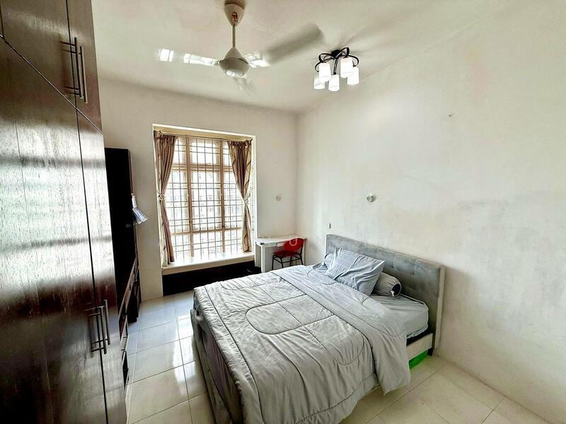 Bayswater Resort Condominium - 5