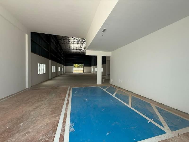 IKS NAFIRI DETACHED FACTORY WAREHOUSE FOR RENT - 5
