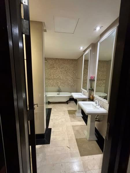 Quayside Condominium - 5