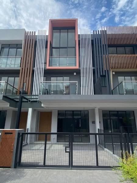 Taman Puchong Legenda - 2