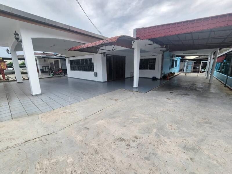 Kelapa Sawit Single Storey Detached House Fully Furnished - 1