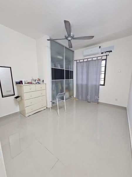 Springfield Condominium - 4