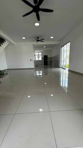 Starling Rimbayu, Corner 2 Storey House For Rent - 2