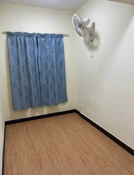 Sri Damansara Court - 5