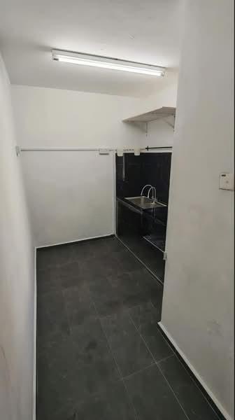 Flat Tasek 64 - 3