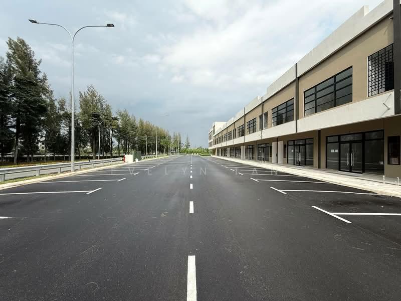 Shop Office (Horizon Avenue Commercial Centre) @ Horizon Hills - 5