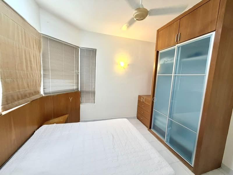 Gurney Park Condominium - 5
