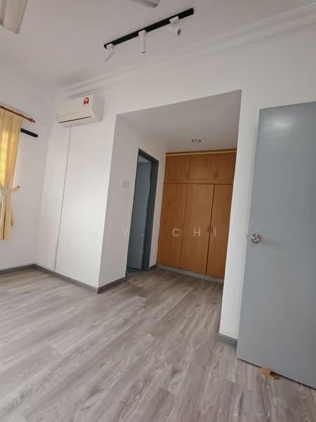 Medan Putra Condominium - 5